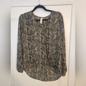 Allison Joy Brown Snakeskin Print V-Neck Shirt Blouse, Size L